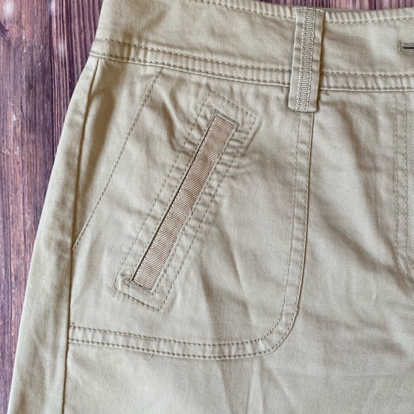 White House Black Market WHBM shorts - Picture 2 of 7